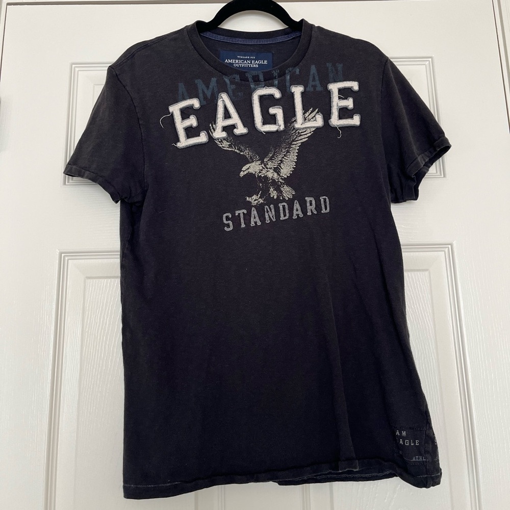 Men's AE Vintage Tee Size Medium